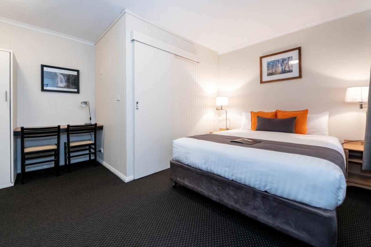 Silver Hills Motel Queenstown Exterior photo